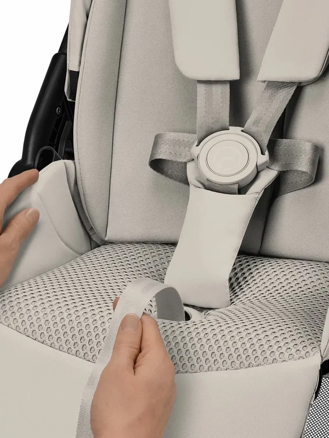 Коляска прогулочная Cybex Melio с дождевиком и бампером