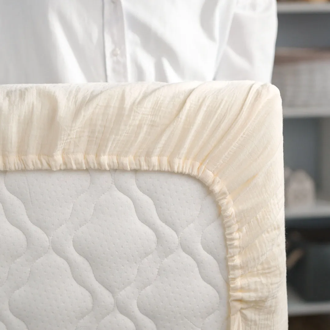 Простыня на резинке Perina Muslin на размер матраса 120х60 см