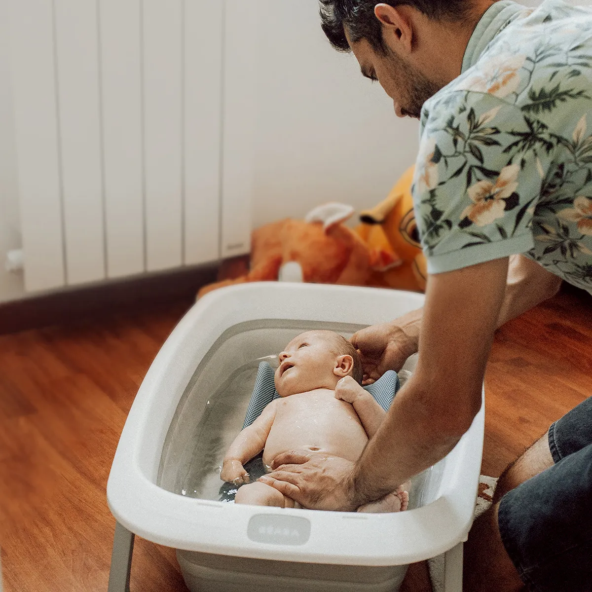 Шезлонг для ванночки Beaba 920369