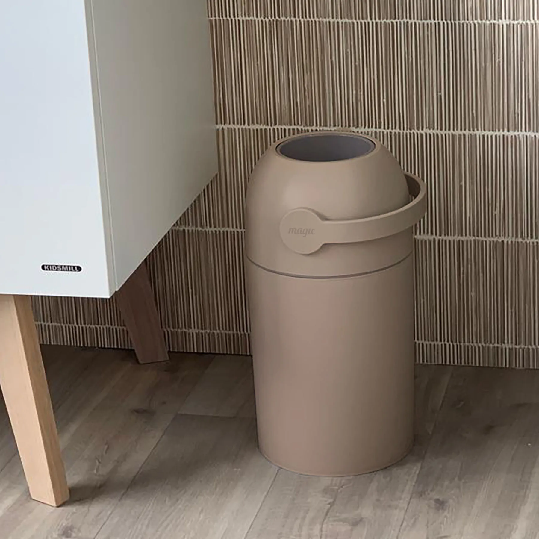 Накопитель подгузников C110 Magic Diaper pail