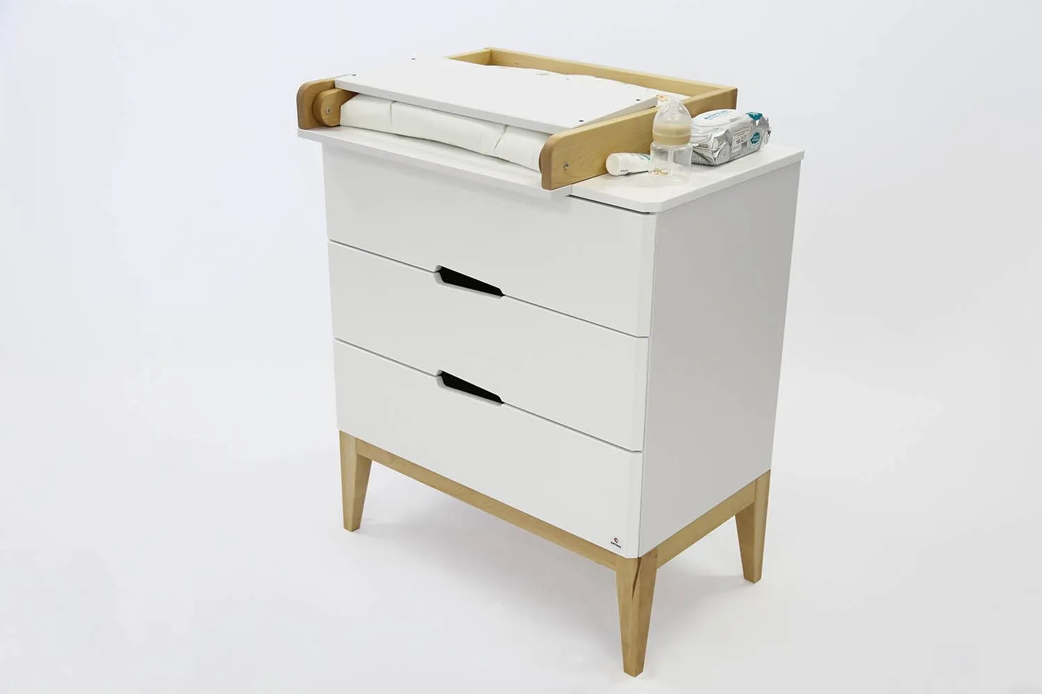 Стол пеленальный ANTEMI складной, универсальный НИК 70