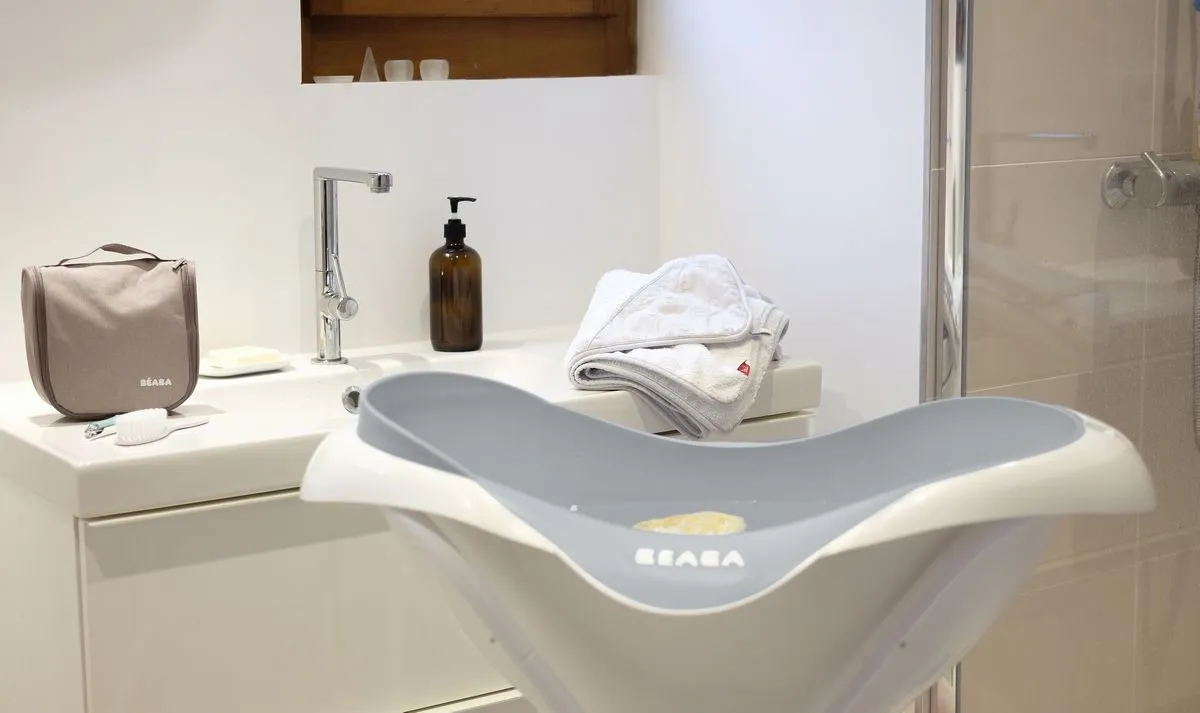 Детская ванночка Beaba Camele'o для купания новорожденных