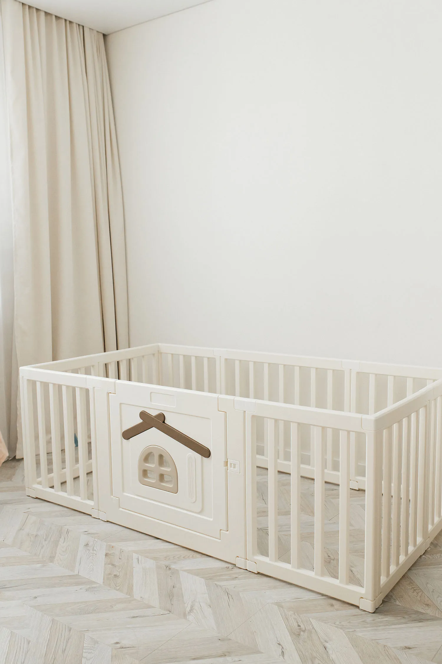 Манеж большой детский игровой  UNIX Kids Classic Tree House 150x130