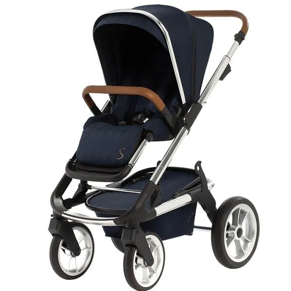 Премиальная новинка – прогулочная коляска Moon Solitaire