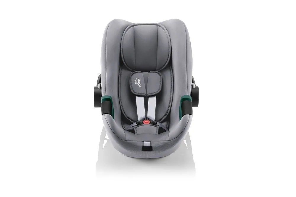 Автокресло 0+ Britax Roemer Baby-Safe 3 i-Size