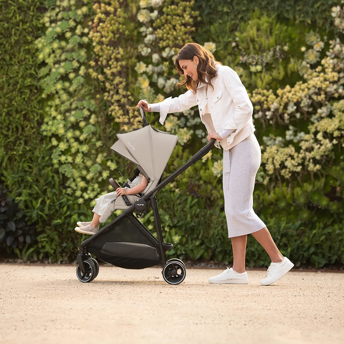 Коляска прогулочная Nuna IXXA NEXT
