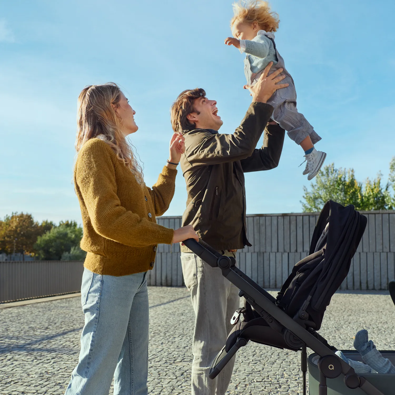 Коляска прогулочная Anex Modu