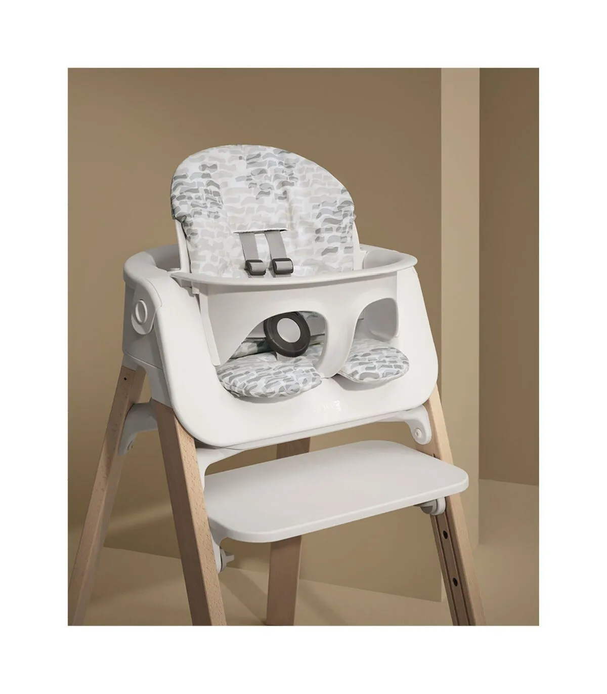 Подушка Stokke для стульчика Steps Серые Волны (Waves Grey) 349917. Изображение 3