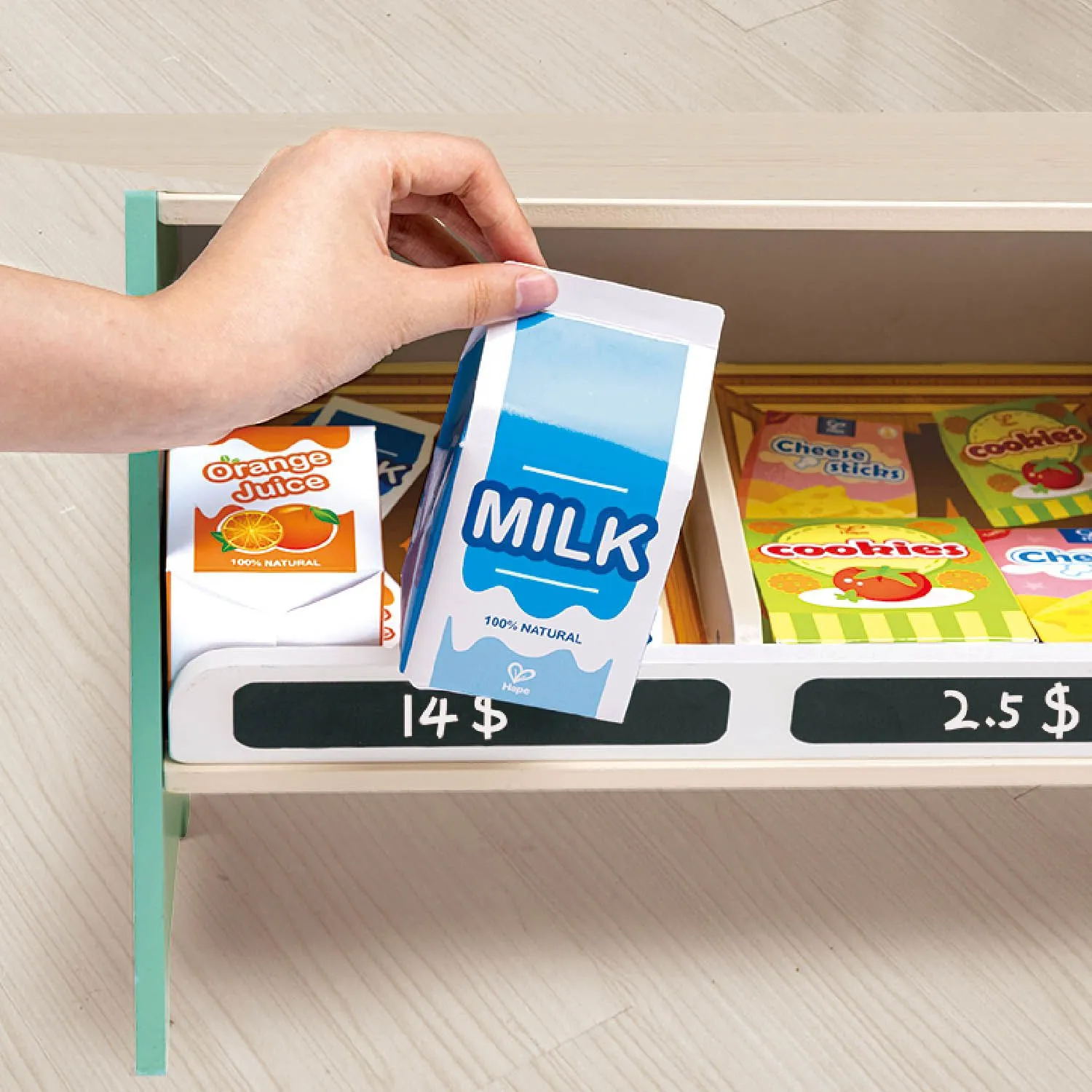 Набор игровой детский HAPE Фермерский супермаркет 51 элемент E3209_HP