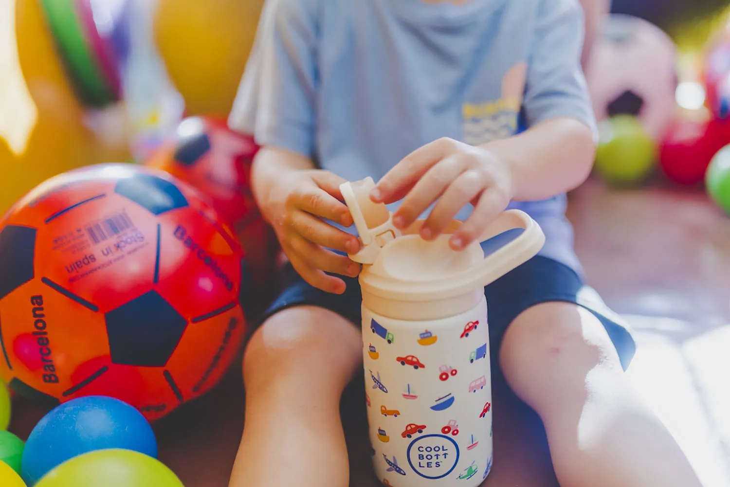 Крышка Cool Bottles Kiddie Cap с ёршиком и трубочкой