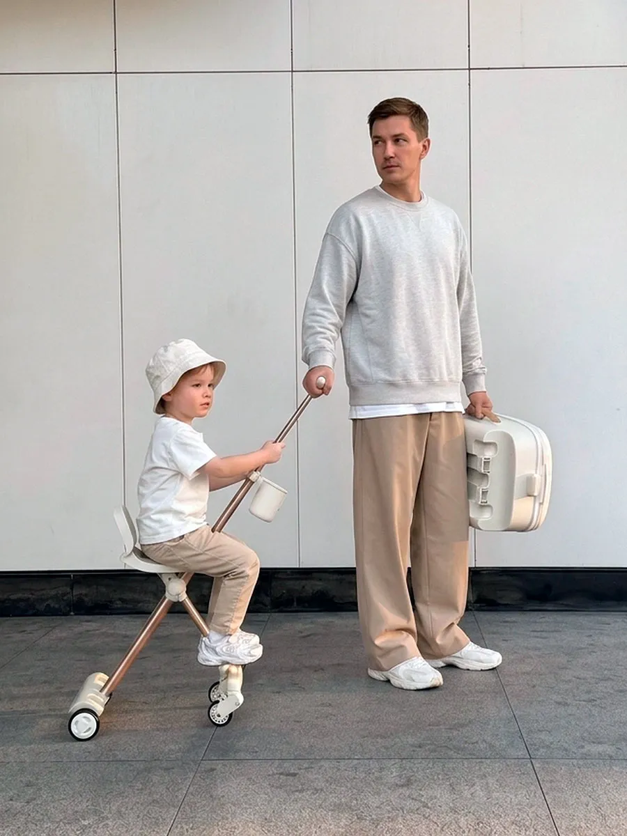 Чемодан Lecoco с детским сиденьем white C-Box-B3