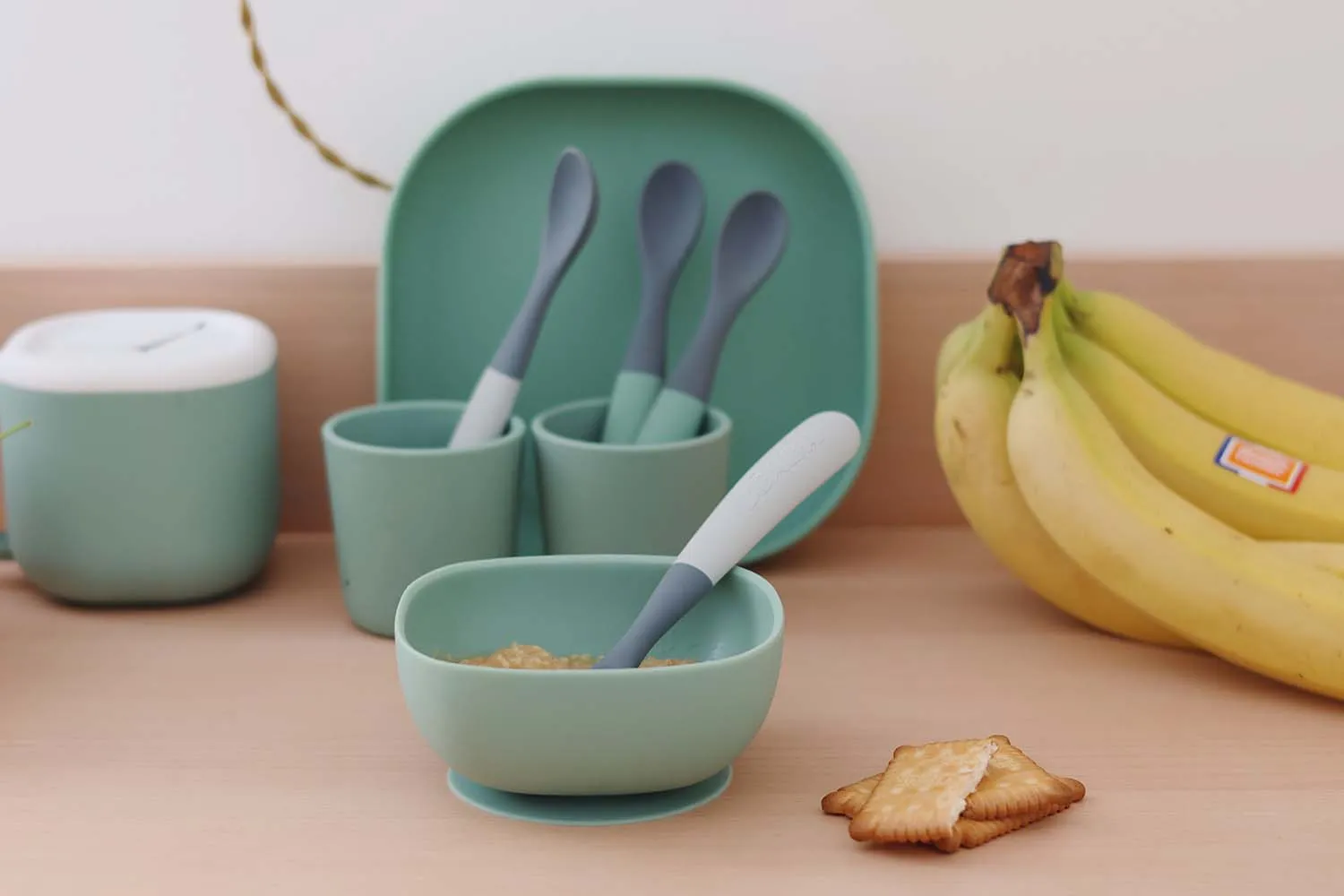 Набор двухцветных ложек Beaba силиконовых в блистере 4 шт с 4 месяцев