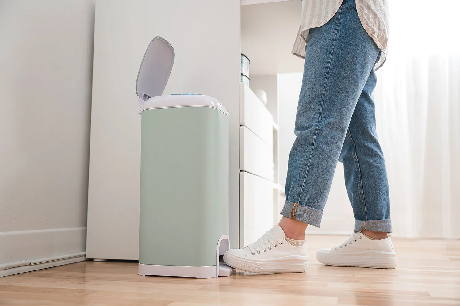 Накопитель подгузников Angelcare Diaper Genie Select