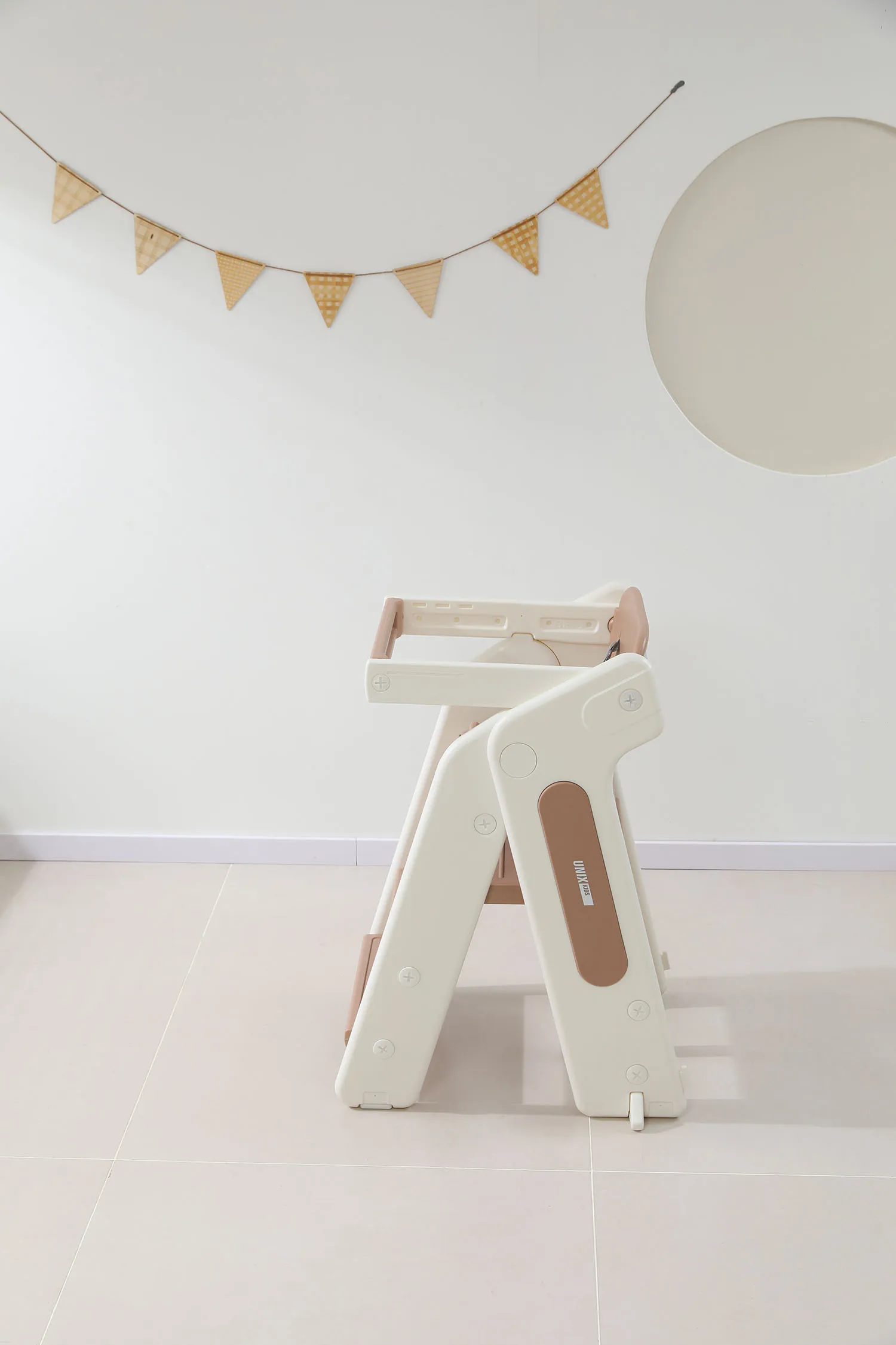 Стул для кормления UNIX Kids 3 steps