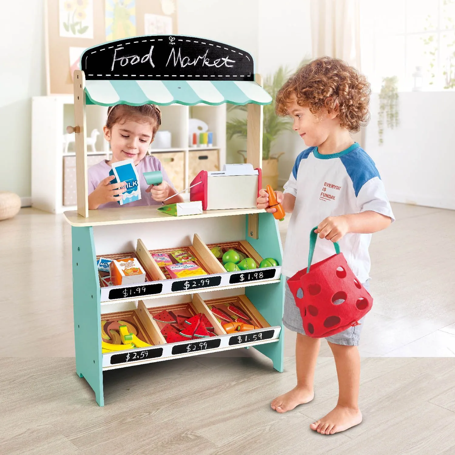 Набор игровой детский HAPE Фермерский супермаркет 51 элемент E3209_HP