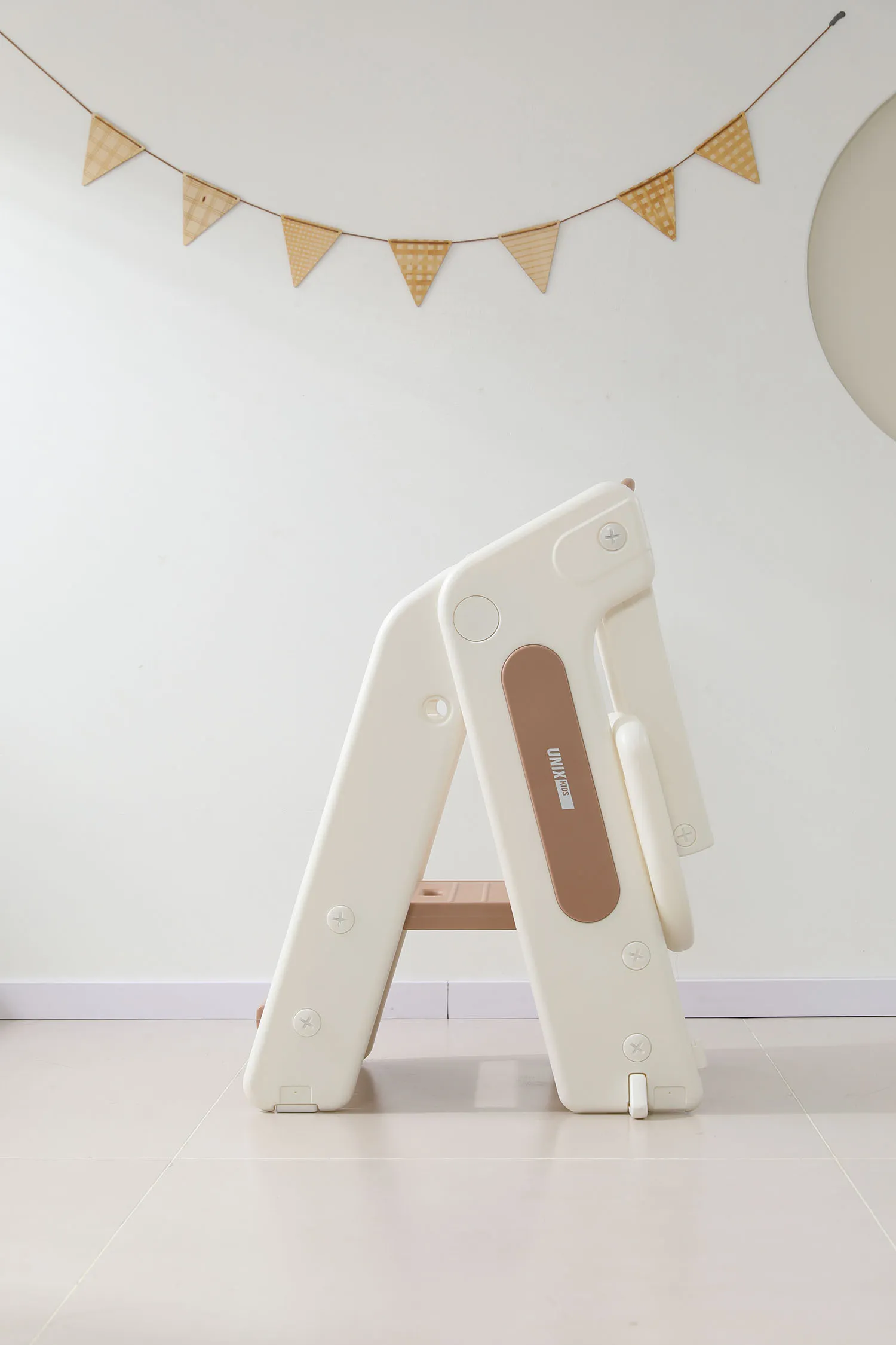 Стул для кормления UNIX Kids 3 steps