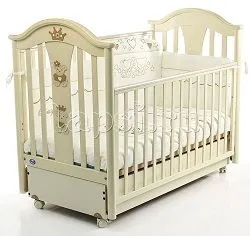 Подбираем лучшую модель детской кроватки