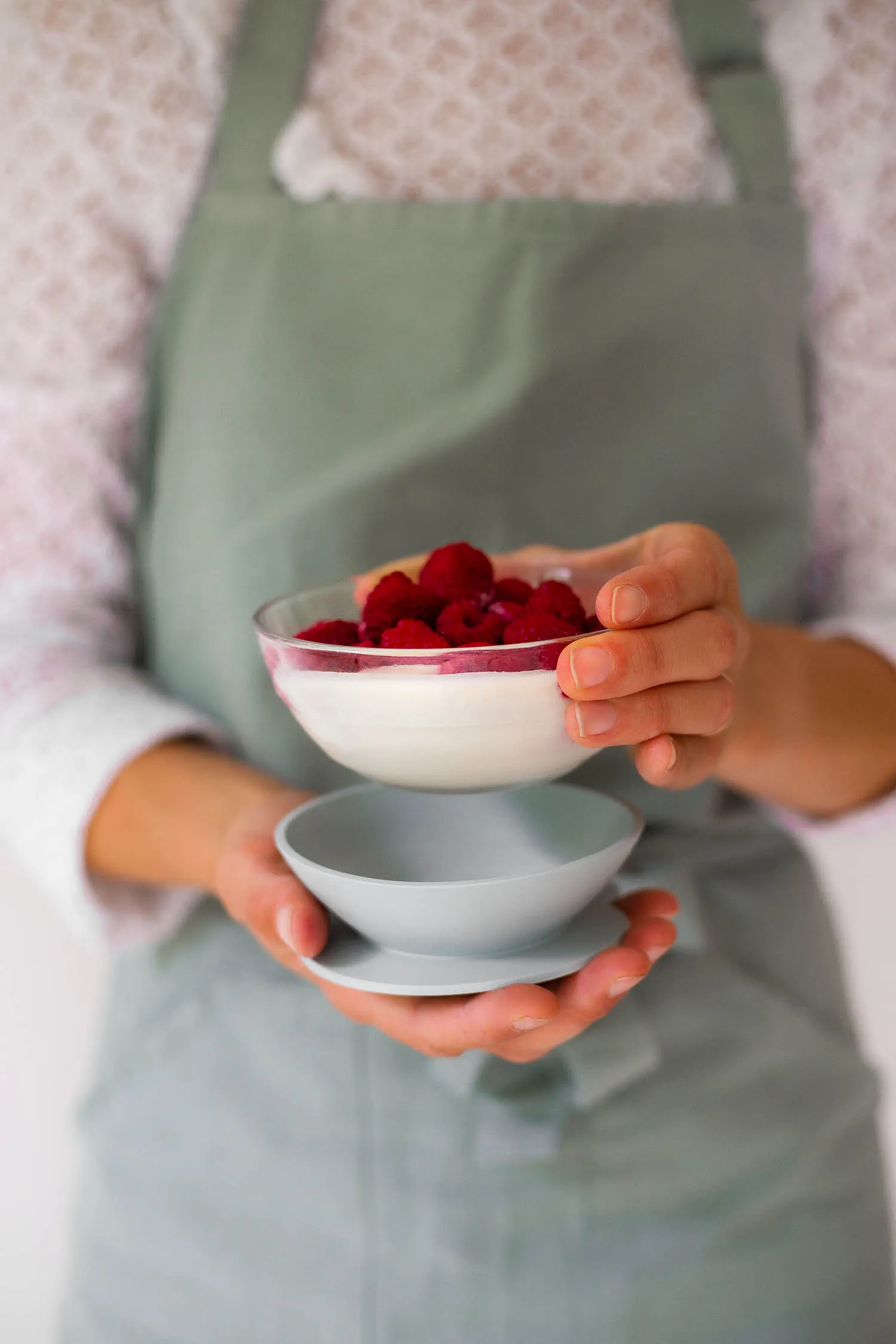 Набор посуды Beaba стеклянный 2 тарелки, чашка Coffret Repas Verre