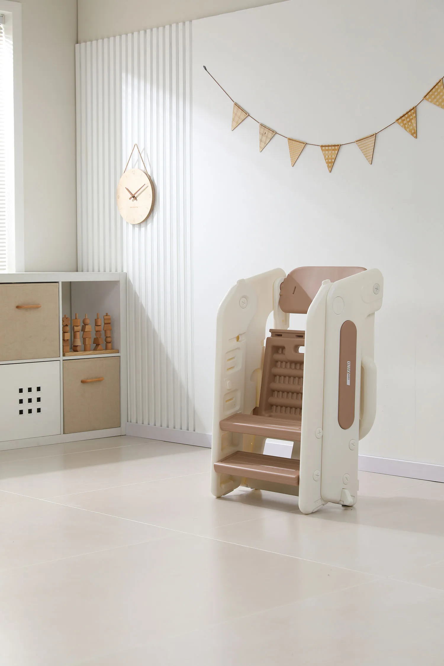 Стул для кормления UNIX Kids 3 steps