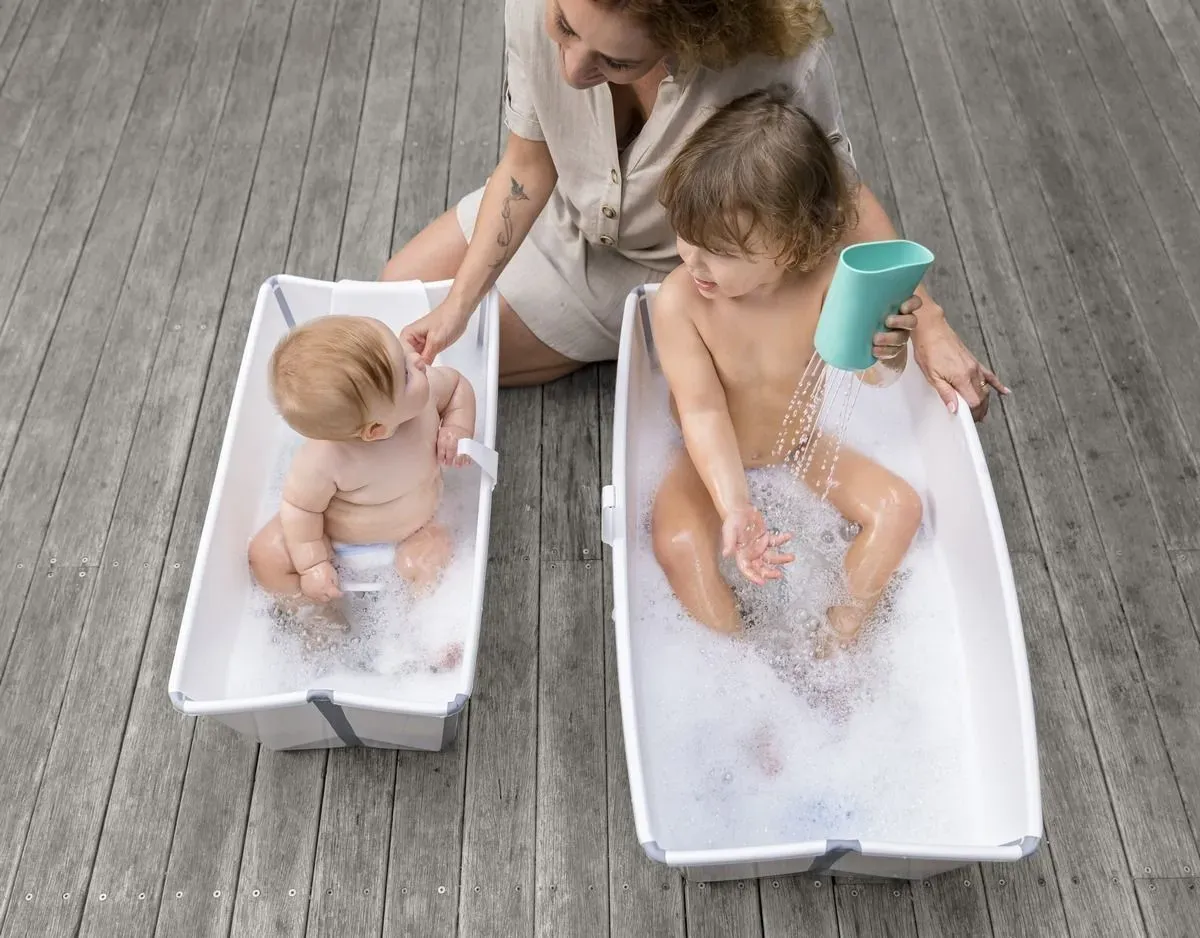 Ванночка Stokke Flexi Bath Макси Прозрачный/Белый (Transparent White) 535901 ПУ. Изображение 8