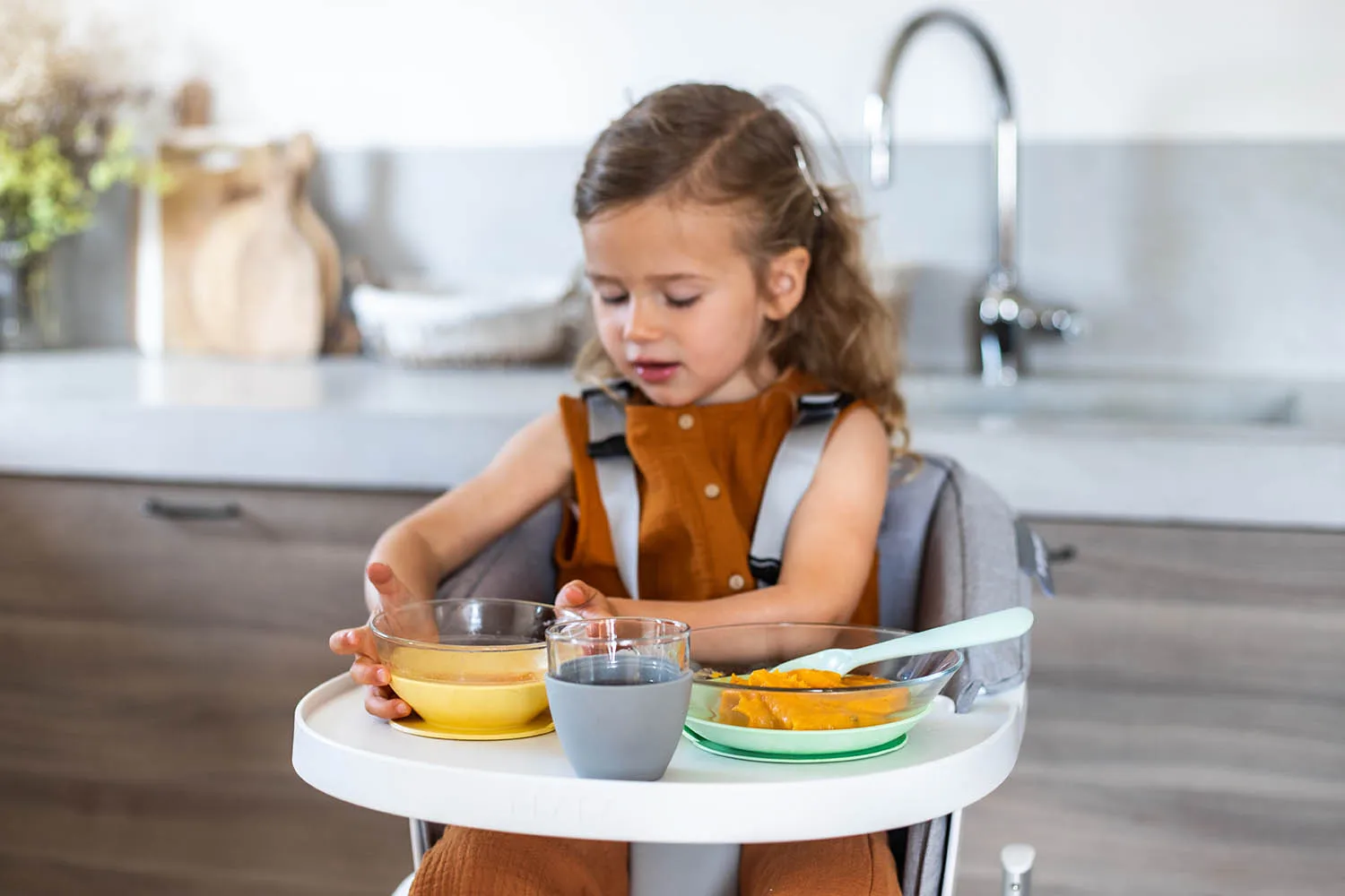 Набор посуды Beaba стеклянный 2 тарелки, чашка Coffret Repas Verre