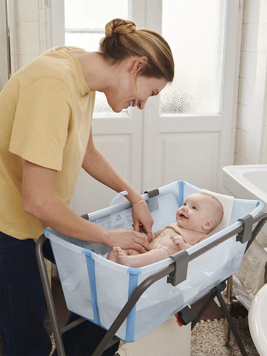 Ванночка с горкой Stokke Flexi Bath Bundle, Tub with Newborn Support Голубой (Ocean Blue) 531513. Изображение 9