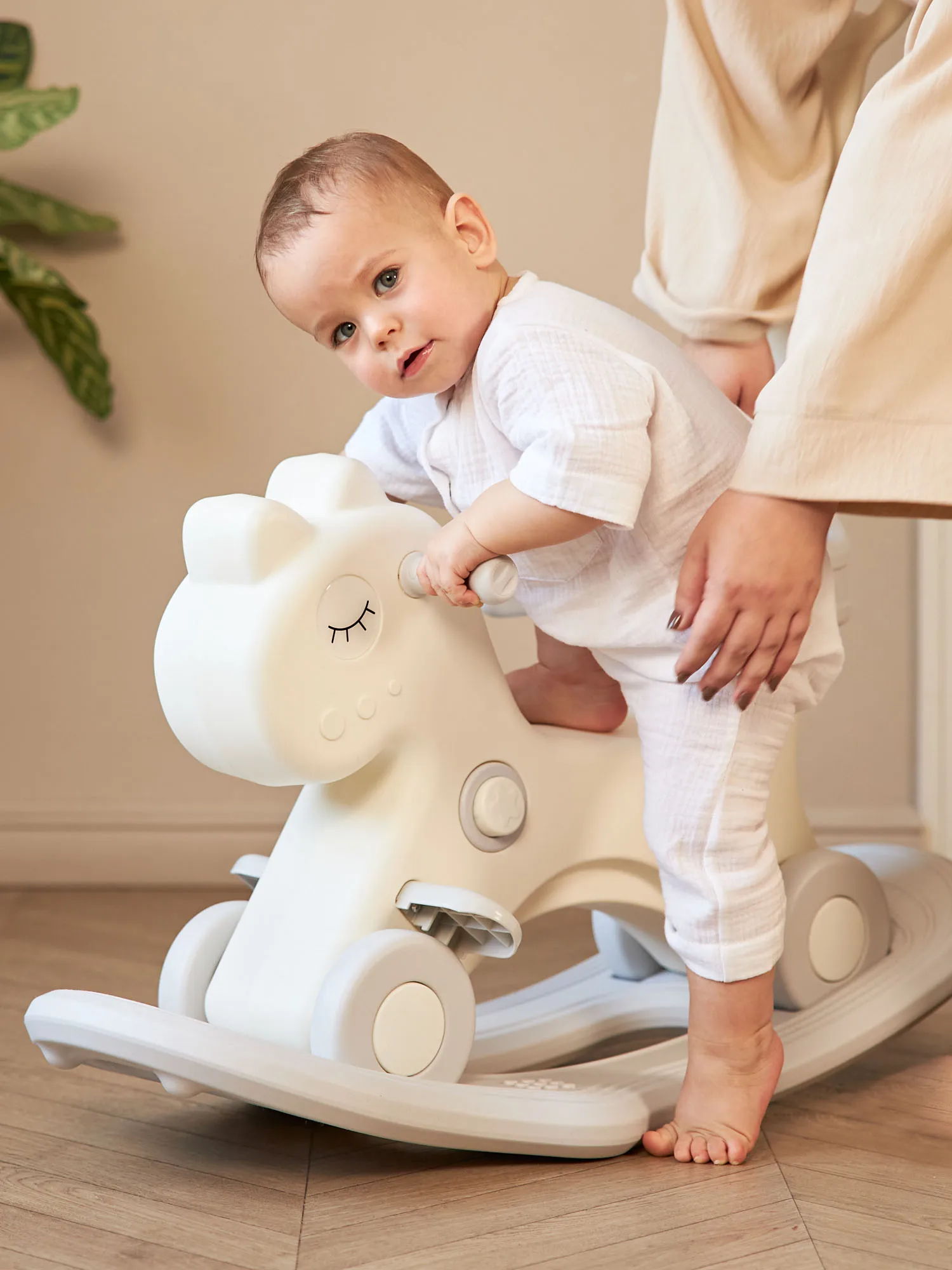 Лошадка-качалка-беговел UNIX Kids (с ручкой)