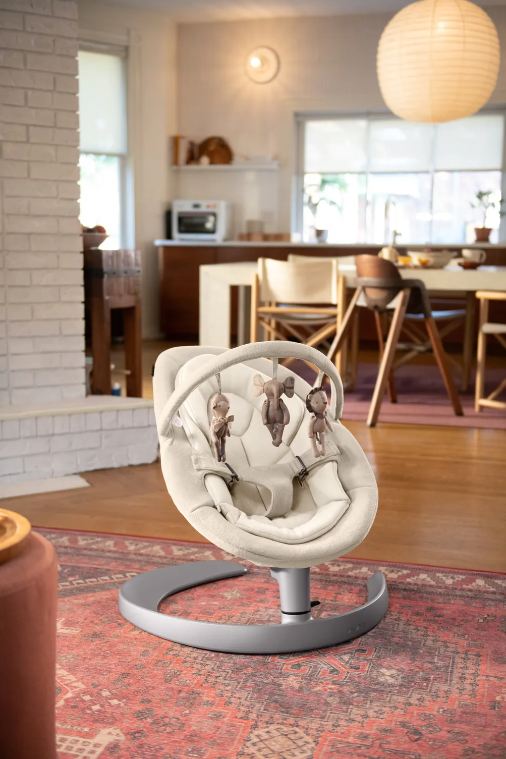 Шезлонг Nuna LEAF GROW