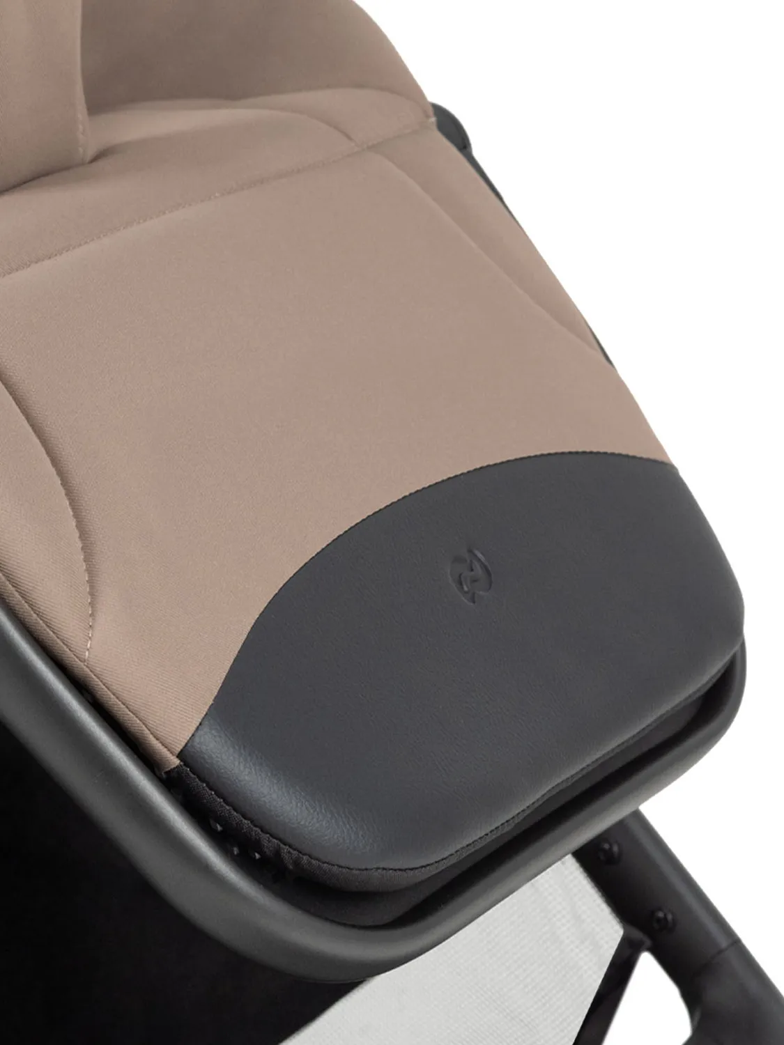 Коляска 2 в 1 Carrello Ultimo F CRL-6701, бежевый (acoustic beige). Изображение 25