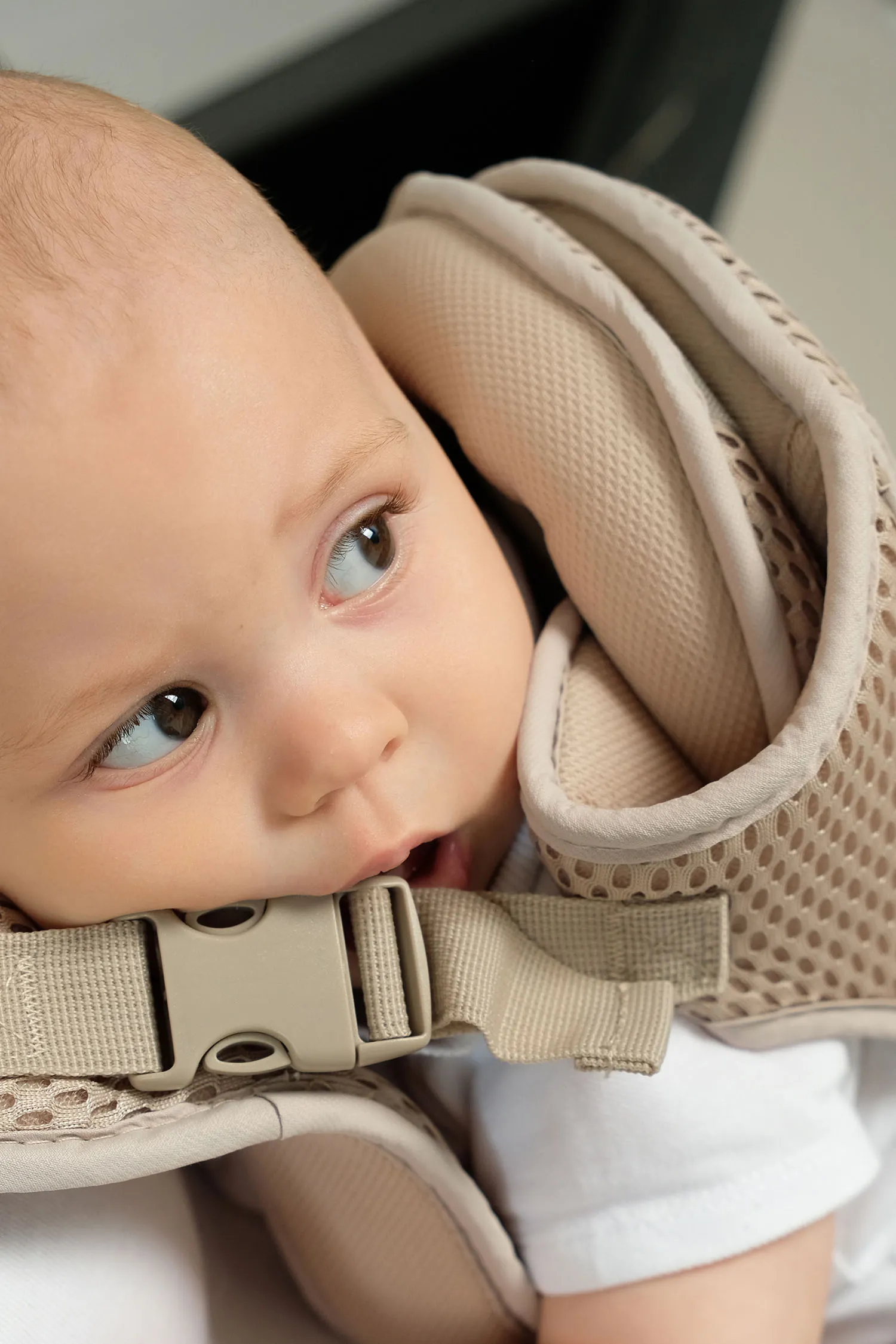 Рюкзак переноска Fiorellino beige mesh BC1847