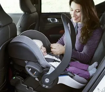 Как установить автолюльку в машину? Как установить автолюльку в машину?