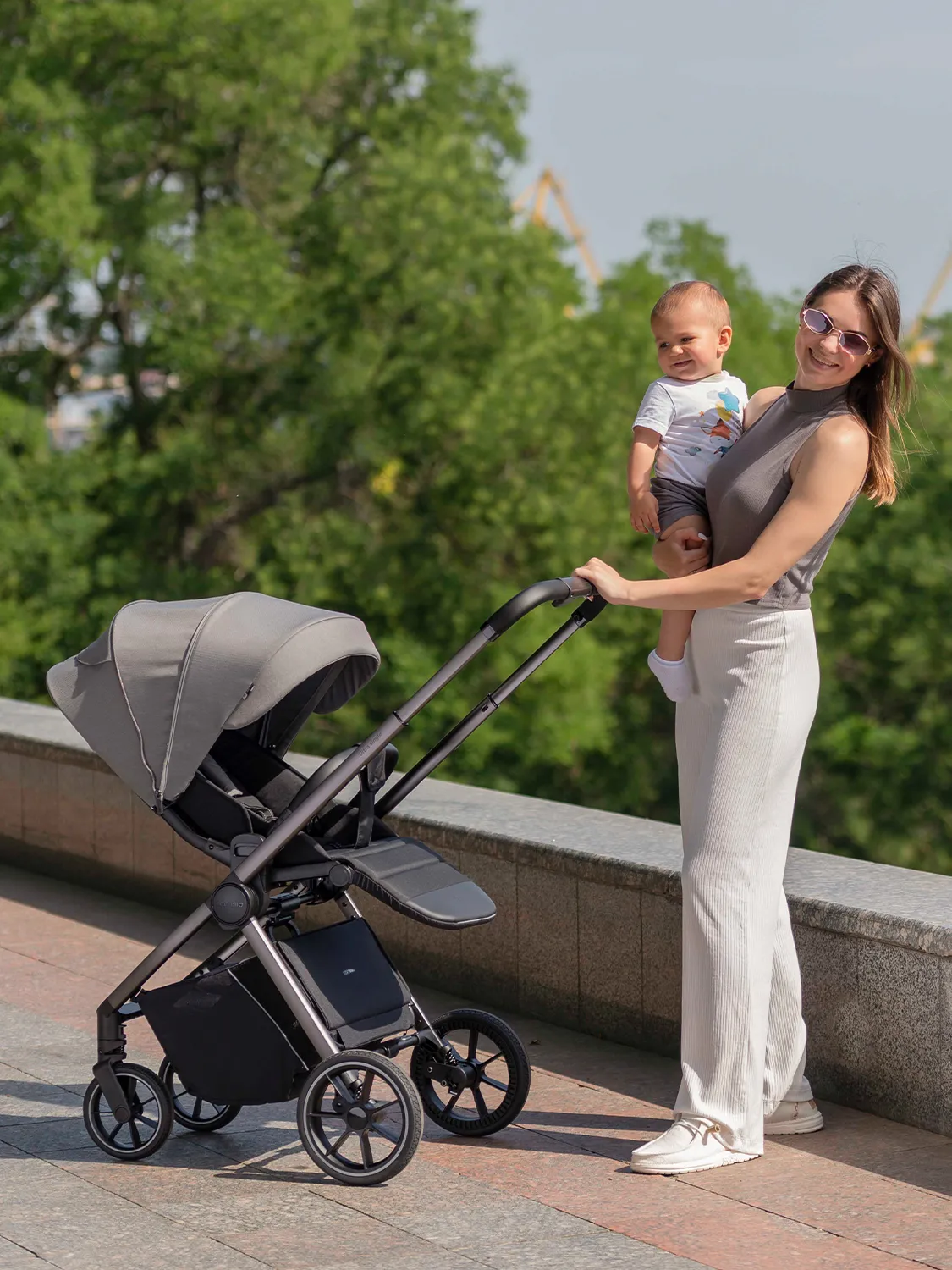 Коляска прогулочная Carrello Ultra CRL-5525