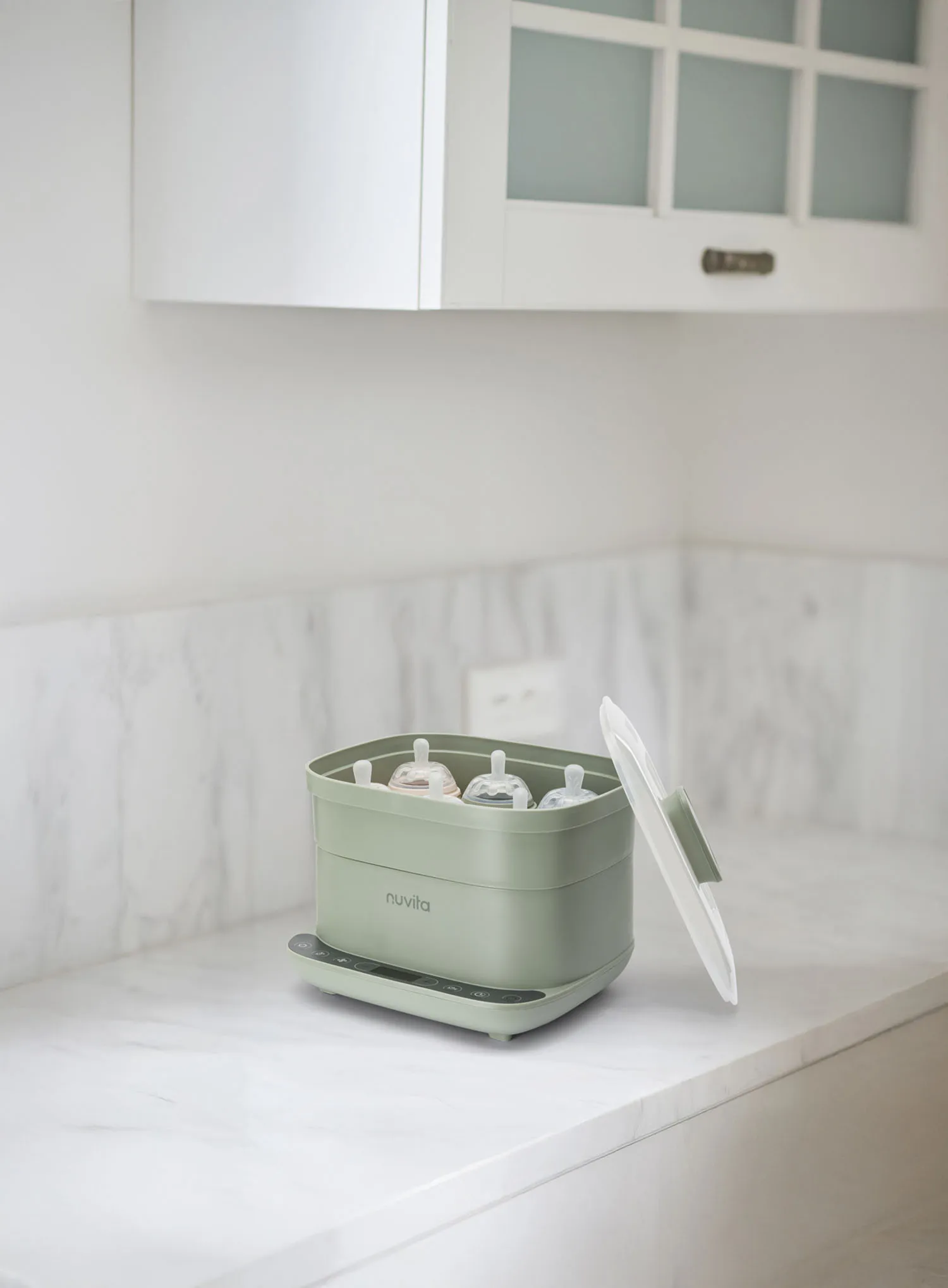 Стерилизатор электрический Nuvita для бутылочек с функцией сушки 1088 SteriDry NU-ALST1088