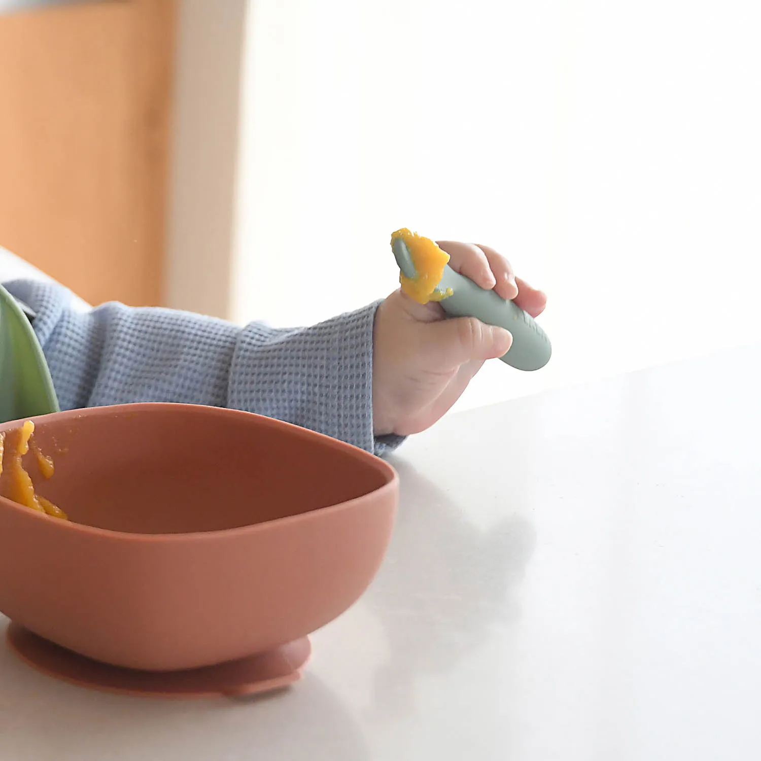 Набор ложек Beaba силиконовых в блистере 2 шт /4М+