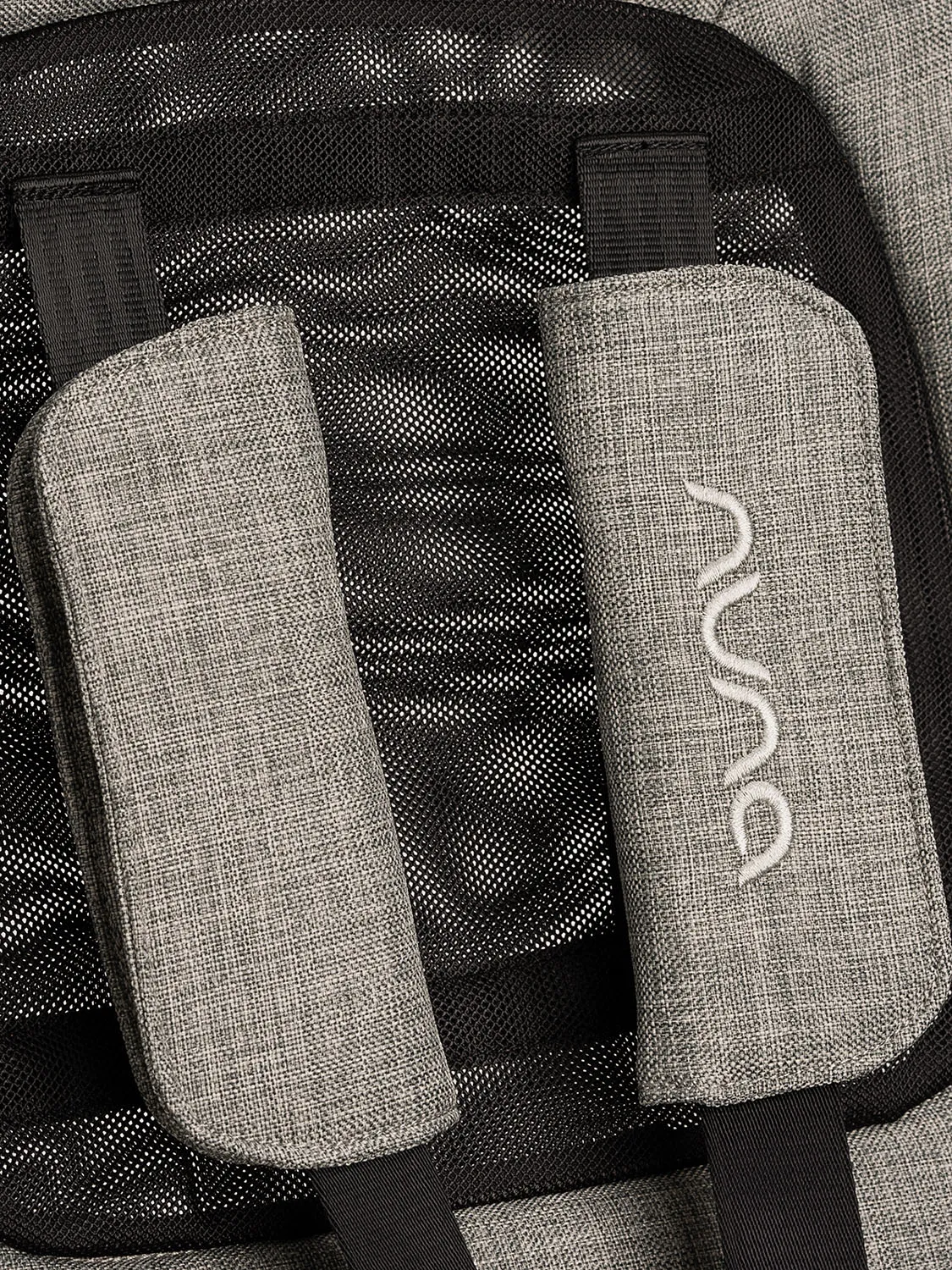 Коляска 2 в 1 Nuna TRIV NEXT BMW, Серый (Graphene)