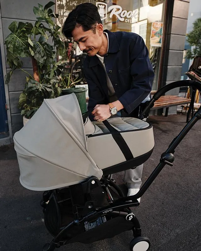 Коляска прогулочная Stokke YOYO³ рама чёрная