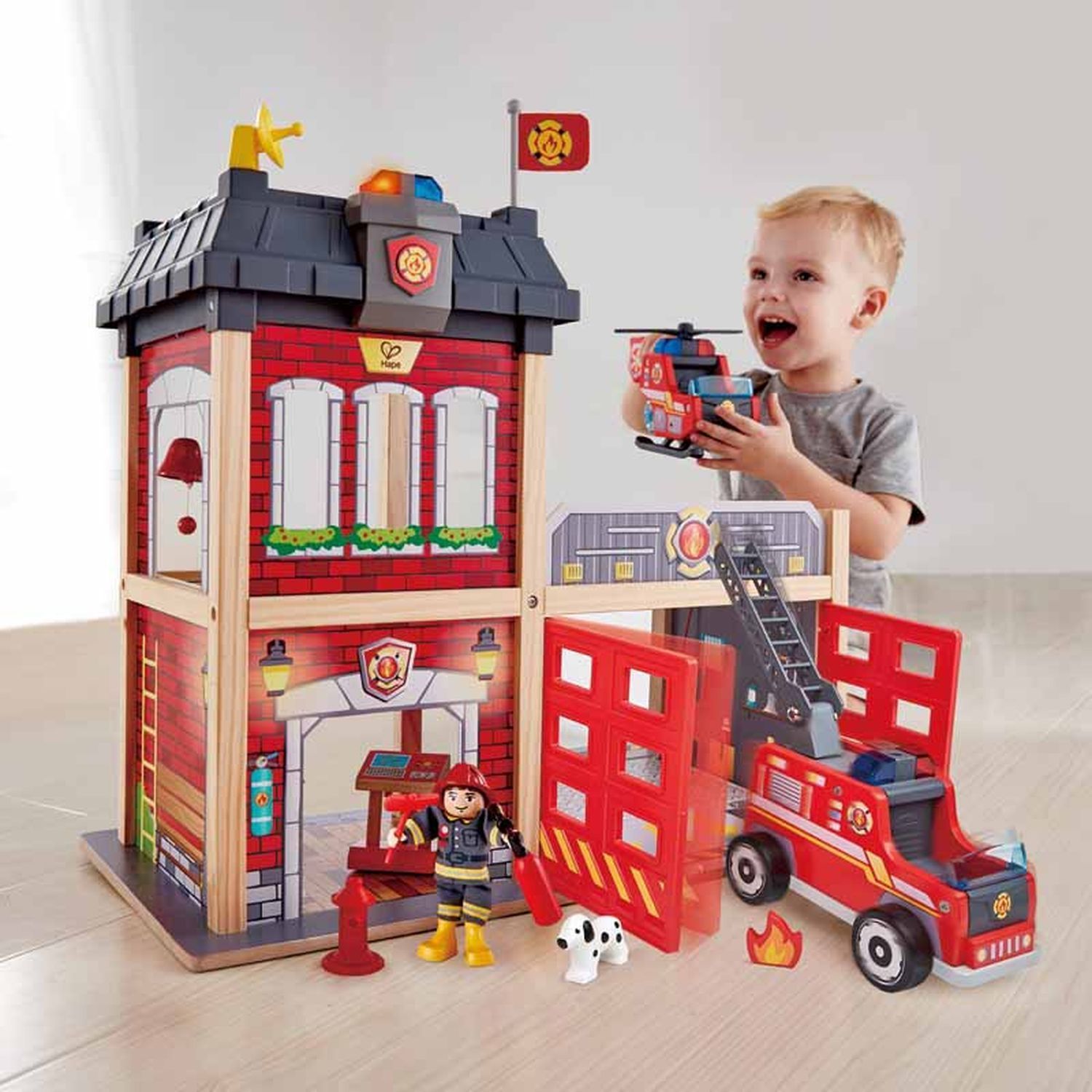 Игровой набор Hape «Пожарная станция»