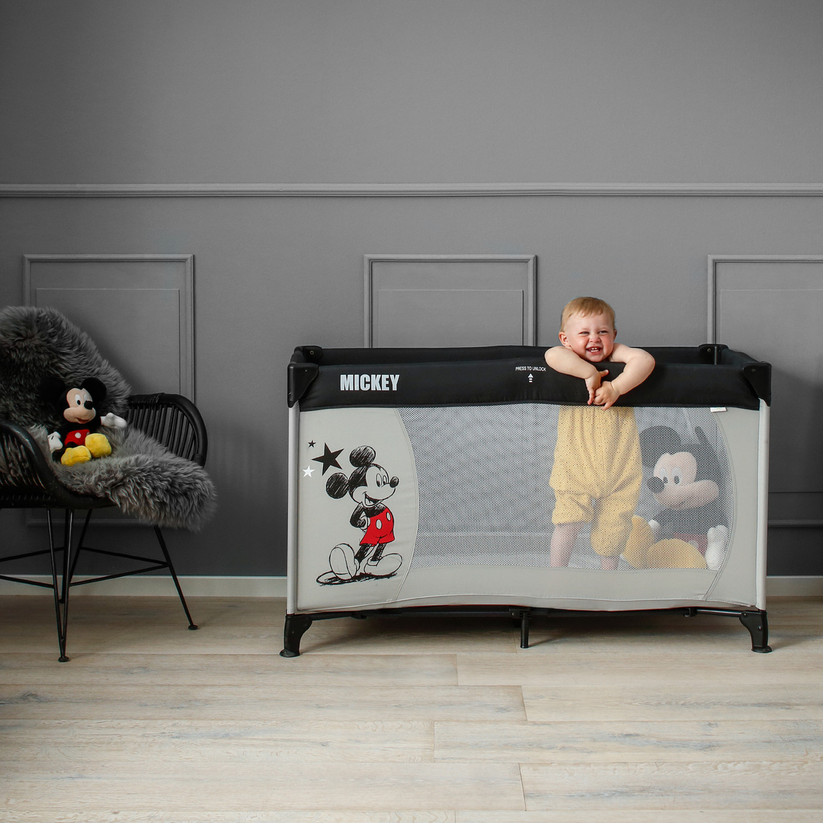 Манеж детский складной Hauck Dream N Play Disney