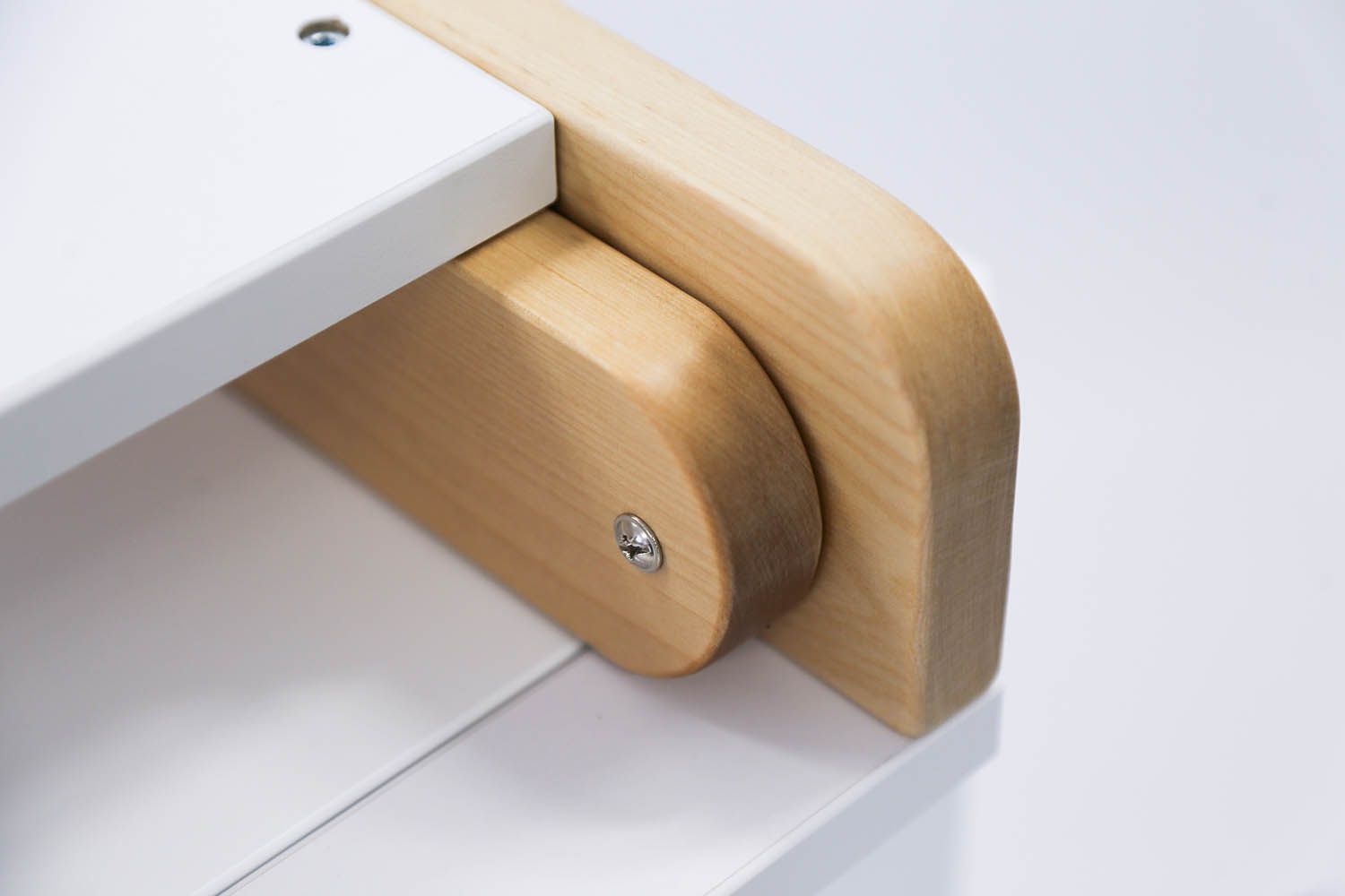 Стол пеленальный ANTEMI складной, универсальный НИК 70