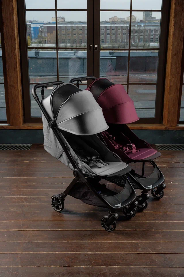 Коляска прогулочная для двойни Bumprider Connect.mini (без бамперов)