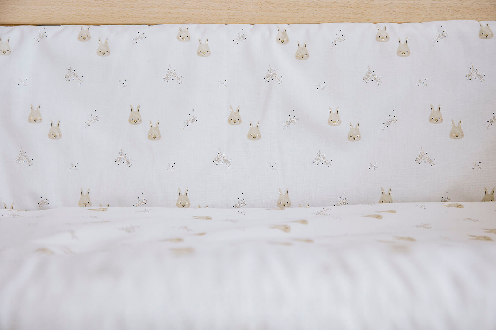 Покрывало + бортики для колыбели Micuna Rabbits TX-934