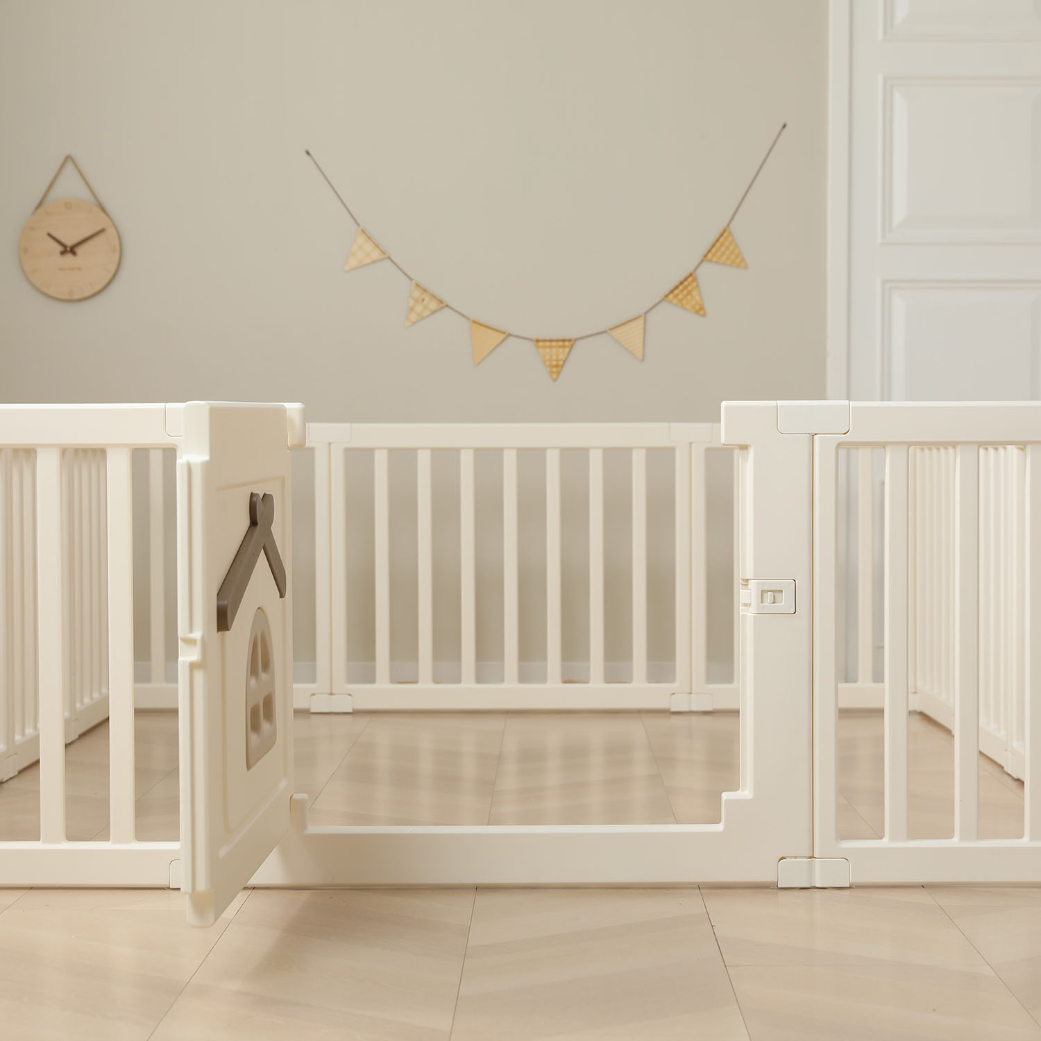 Манеж UNIX Kids Classic Tree House 150x180