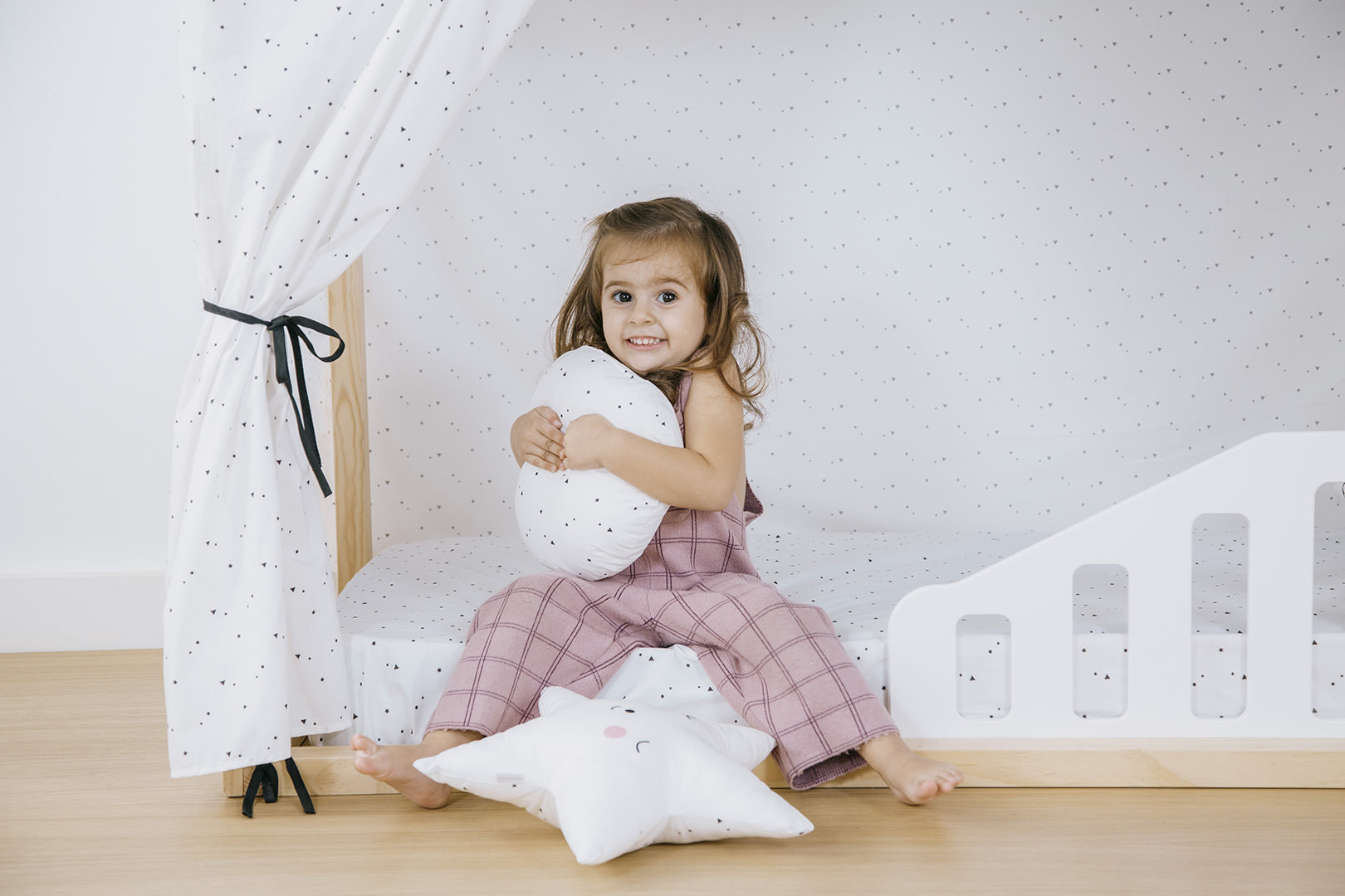 Комплект Micuna Tipi House №2: кровать 140х70 MONT-1874 natural wax + балдахин ТХ-1906 Claire