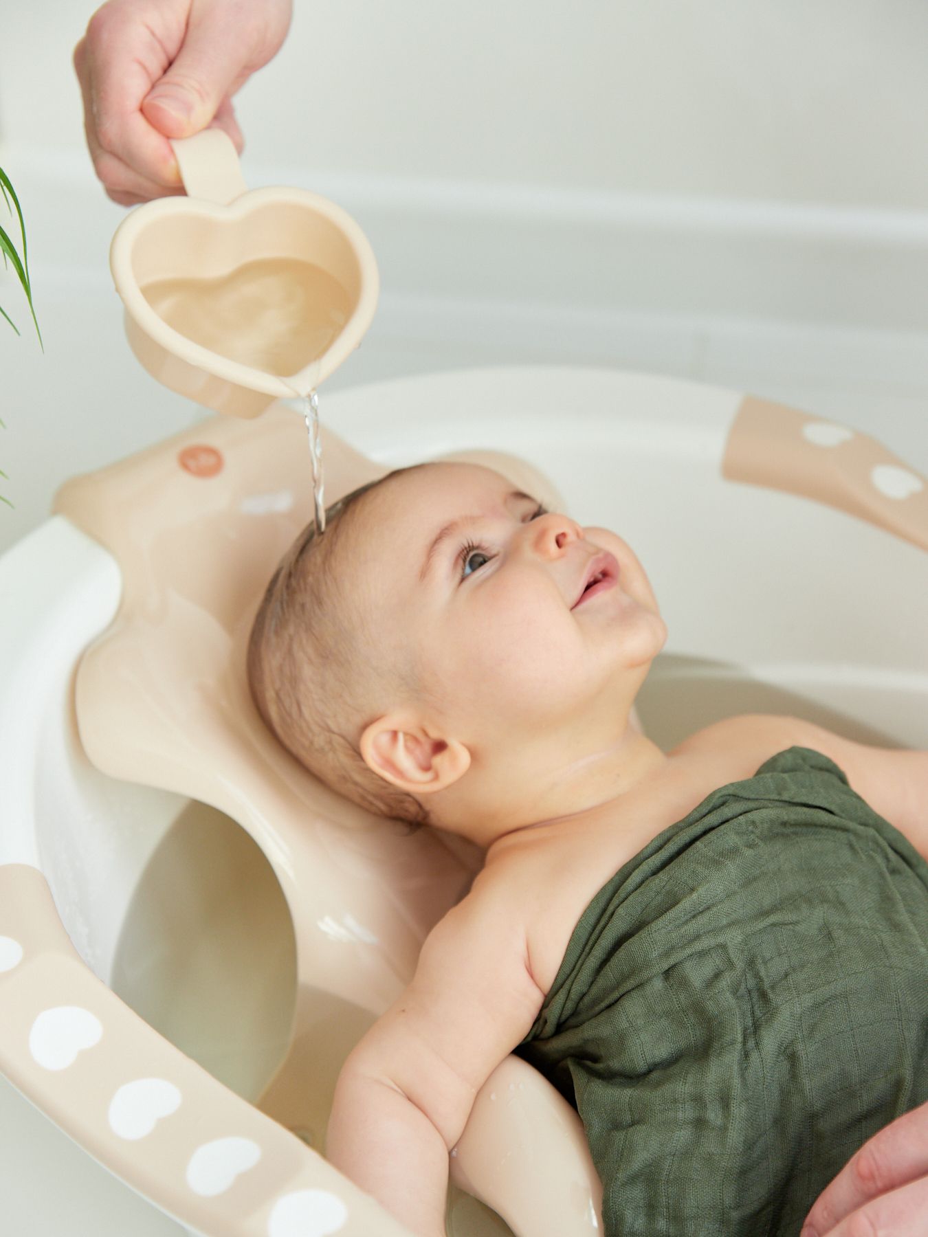 Ванночка детская Happy Baby Bath Comfort для купания новорожденных