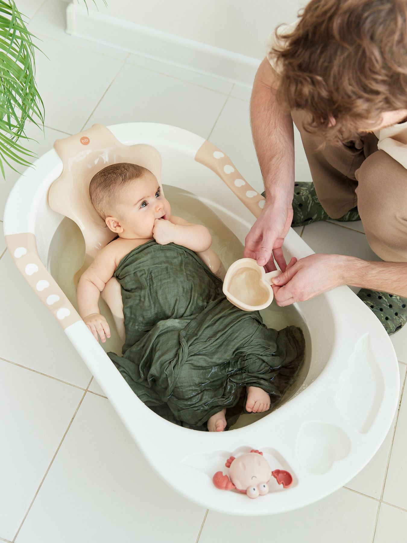 Ванночка детская Happy Baby Bath Comfort для купания новорожденных