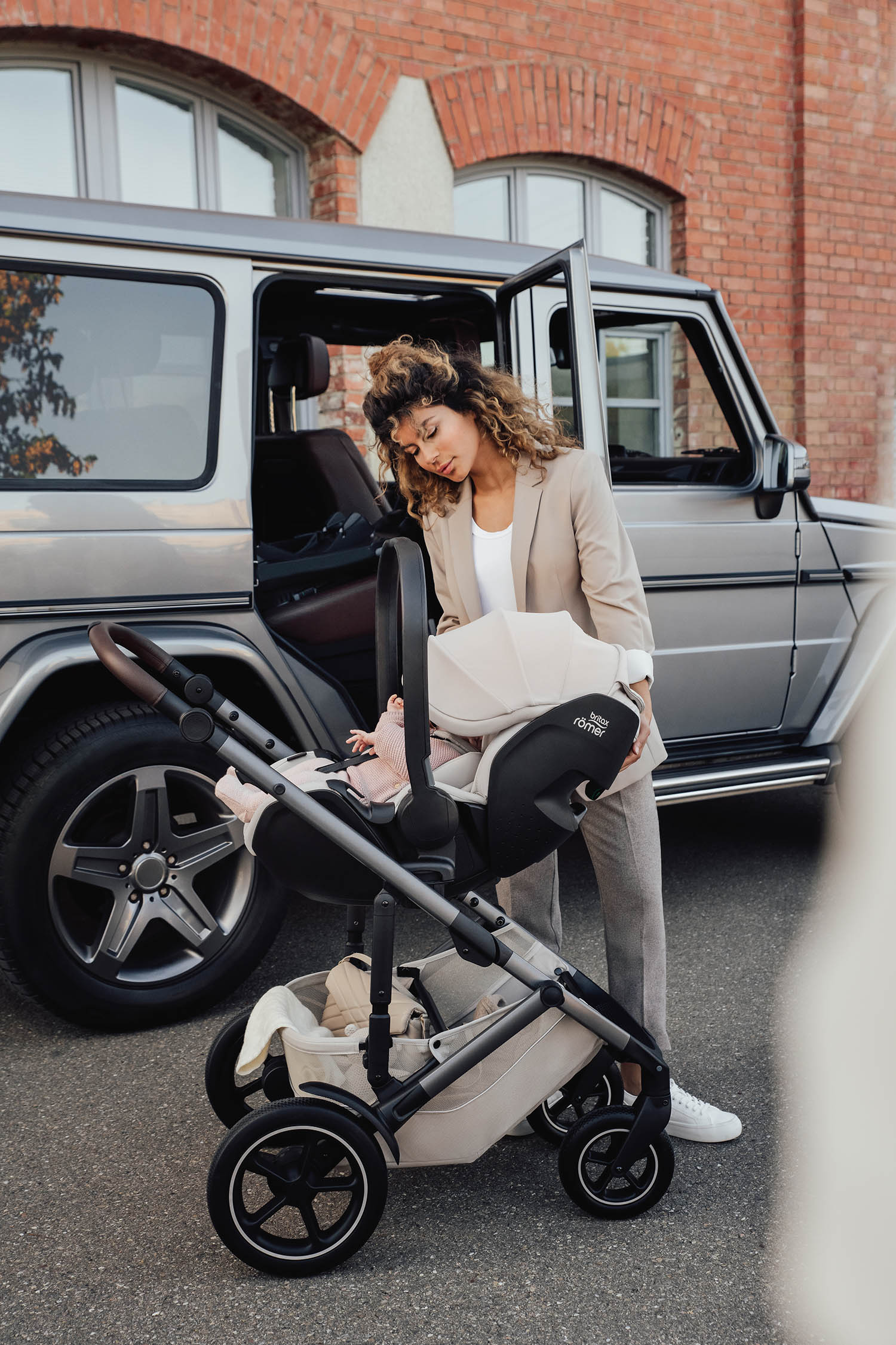 Автокресло 0+ Britax Roemer Baby-Safe Pro