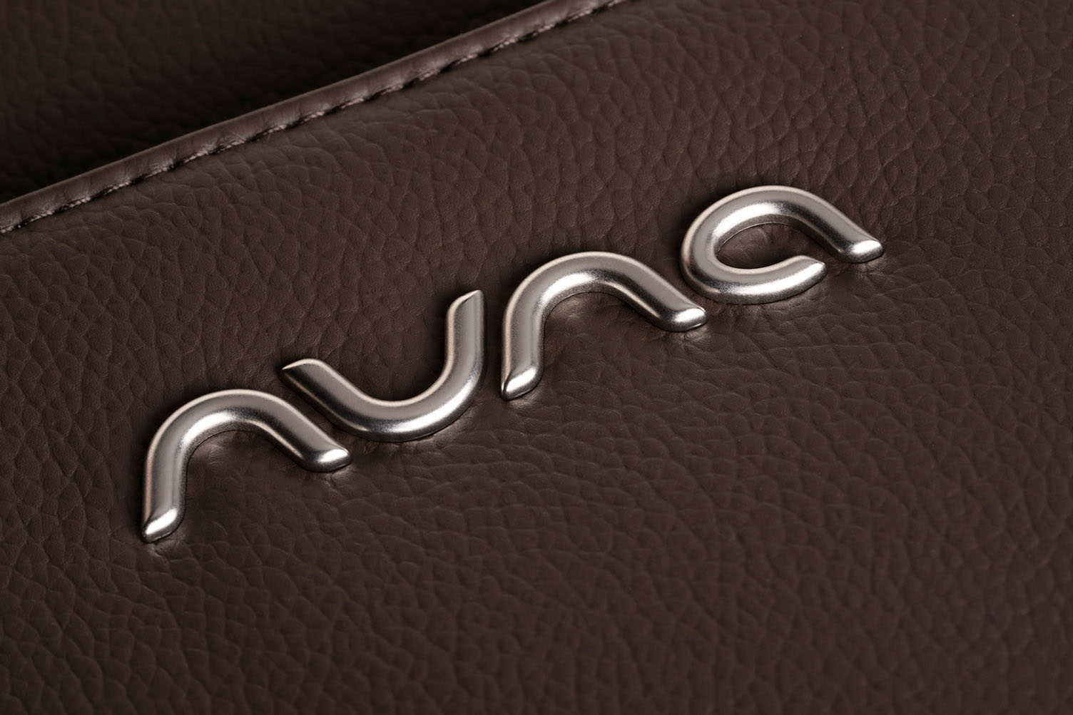 Cумка Nuna ESSENTIAL BMW