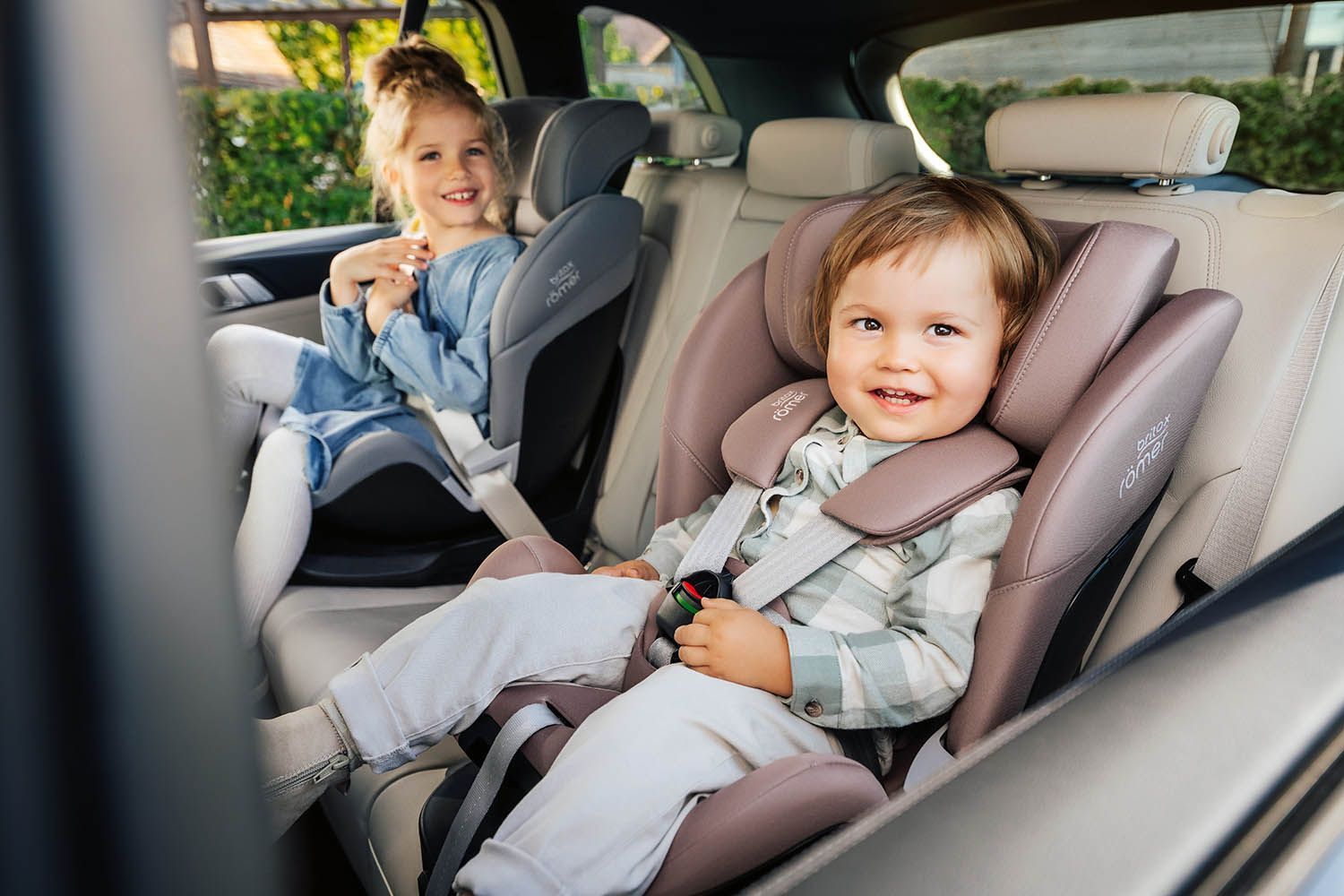 Автокресло 0+/1/2 Britax Roemer Swivel