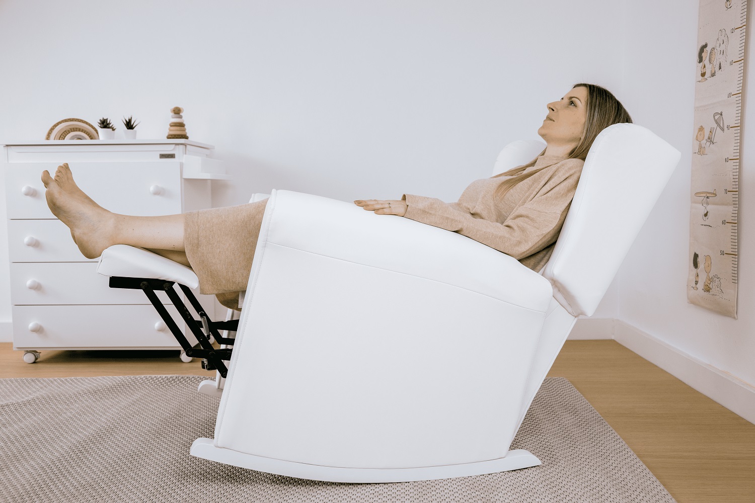 Кресло-качалка для кормления с Relax-системой Micuna Wing/Nanny