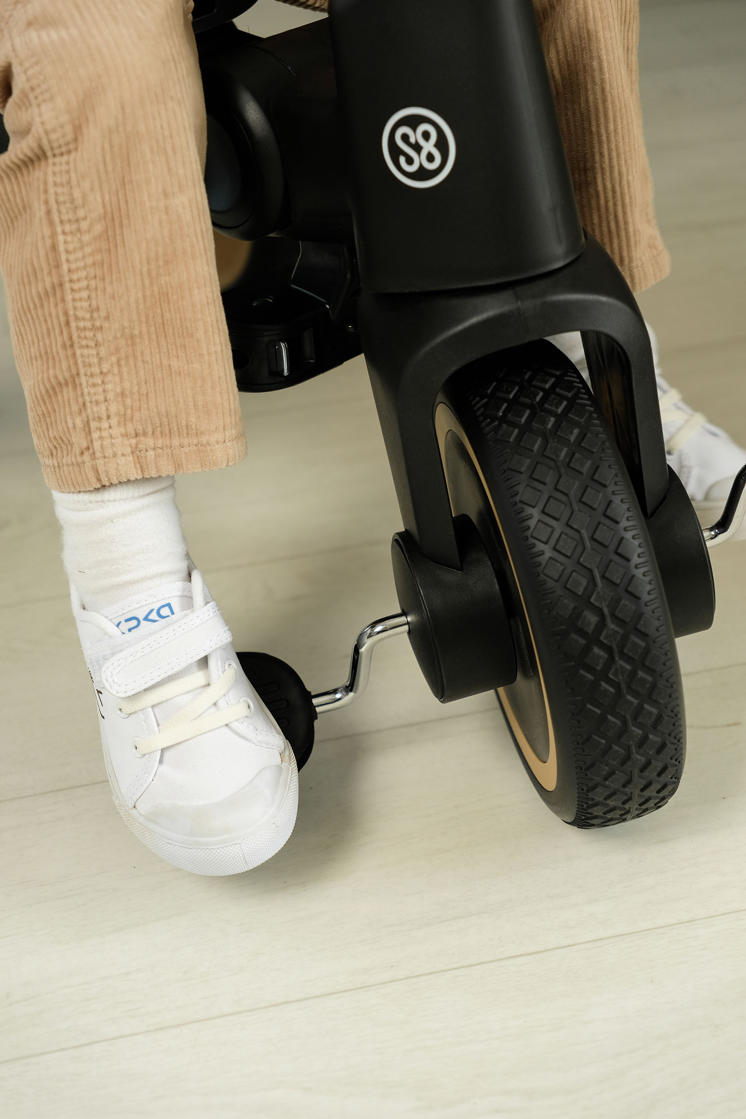 Велосипед 3-х колесный Lecoco S grey